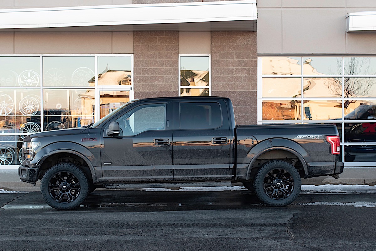 Ford F-150 with Fuel 1-Piece Wheels Vapor - D560